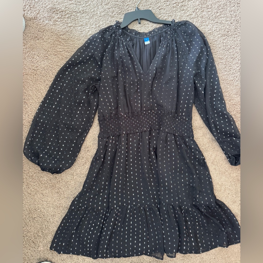 EUC women’s dress, worn once- old navy, sz L